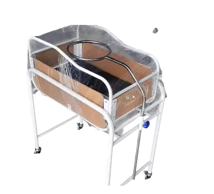 Box Bayi Medis Besi